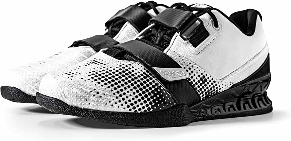Strength Shop talón rígido, otras zapatillas de halterofilia de la comparativa, junto a Velites Hybrid 1.0